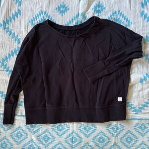 Vuori black crewneck